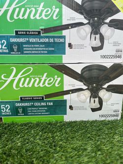 CEILING FANS • Hunter Oakhurst 52-Inch Ceiling Fan with Light
