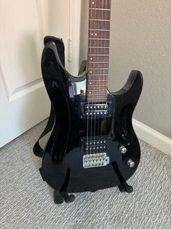 Laguna LE122 Electric Guitar