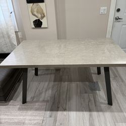 Dining Table ( Expandable)