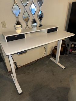 Brand new white flexi spot E7 electric standing desk + dual monitor riser stand w/ drawers(55” X 24)