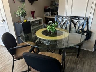 Kitchen dining table