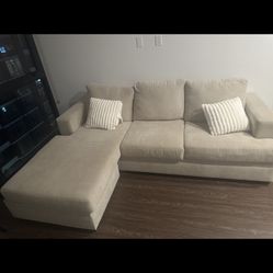 Like  new  couch