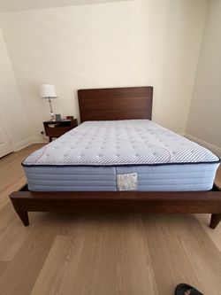 Minetta Mid-century, Modern Queen, Bed, and Nightstand