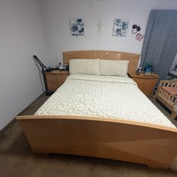 Queen Bed With Night Stands And Armoire 