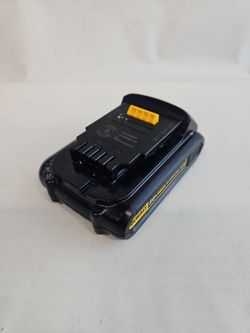Dewalt DCB201 20V Max Li-Ion 1.5Ah Battery P819352-S2