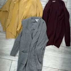 Women Cardigan / Sweater 