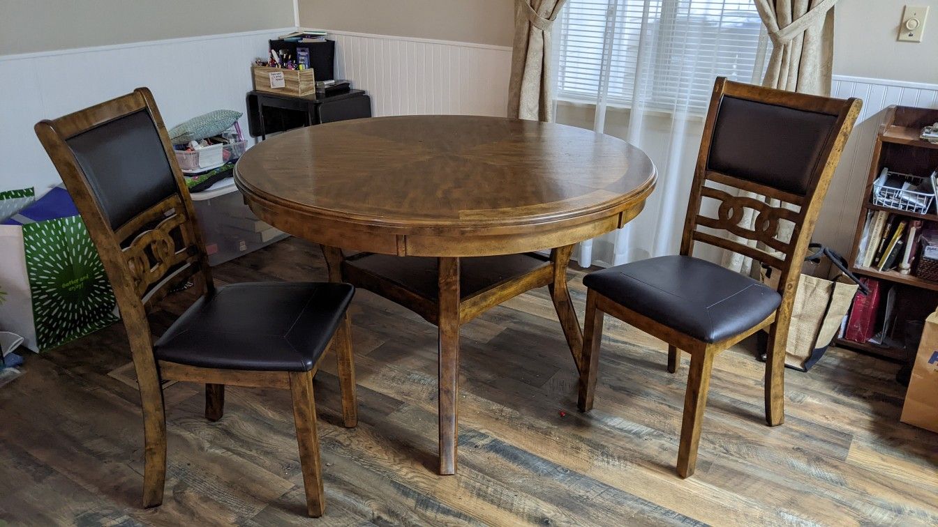 Dining Table And 2 Chairs