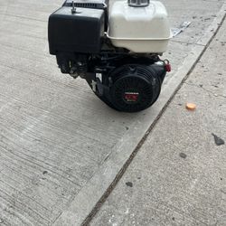 Honda Motor GX390 13 HP