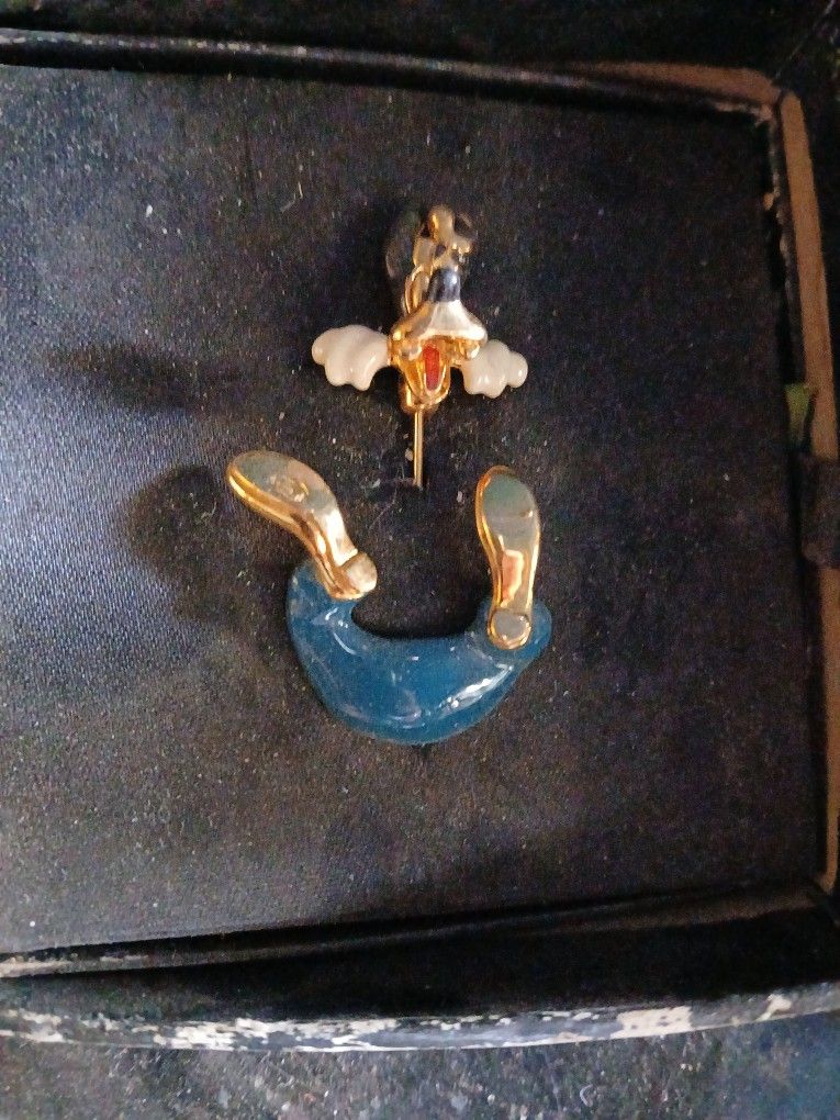 Disney Goofy Pin