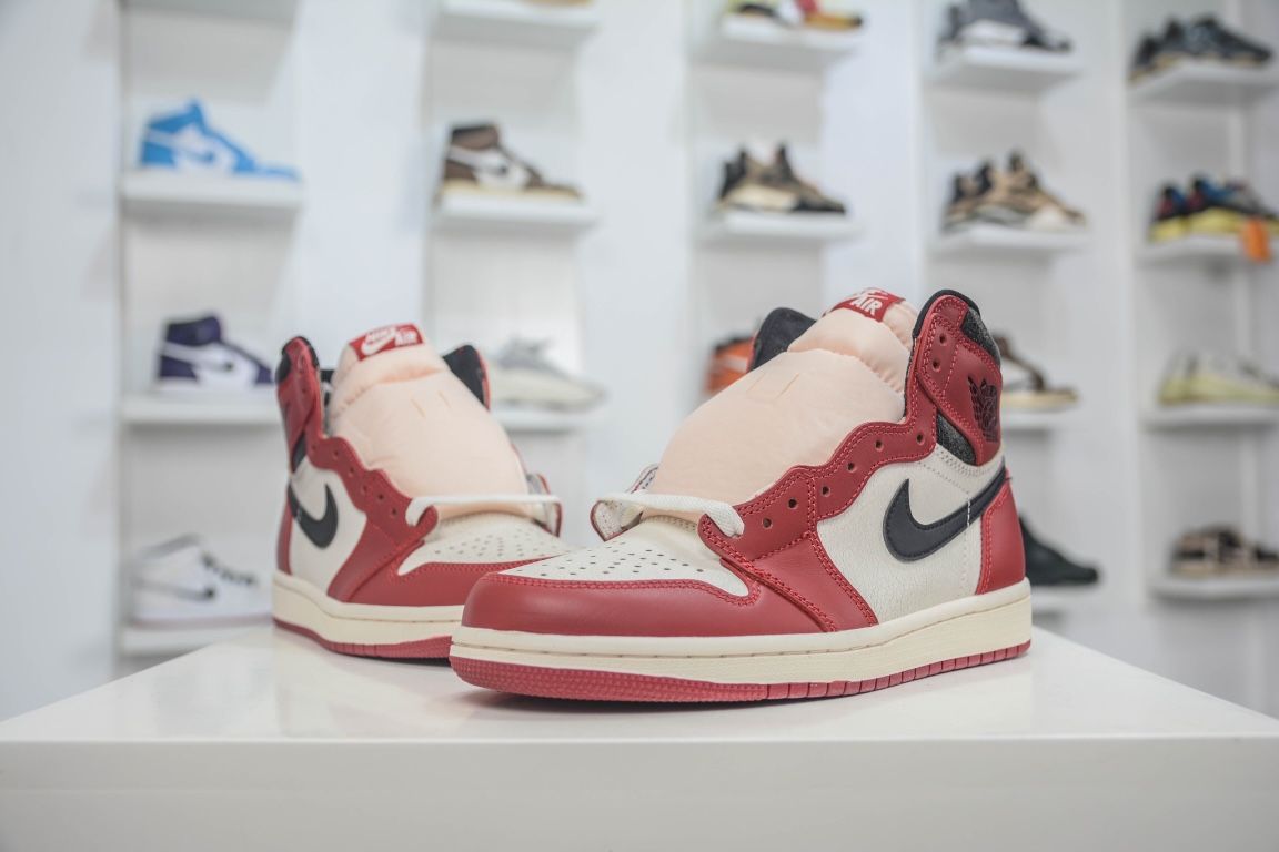 Jordan 1 Chicago High OG Lost And Found Epoch