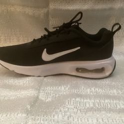 Men's Athletic Shoe