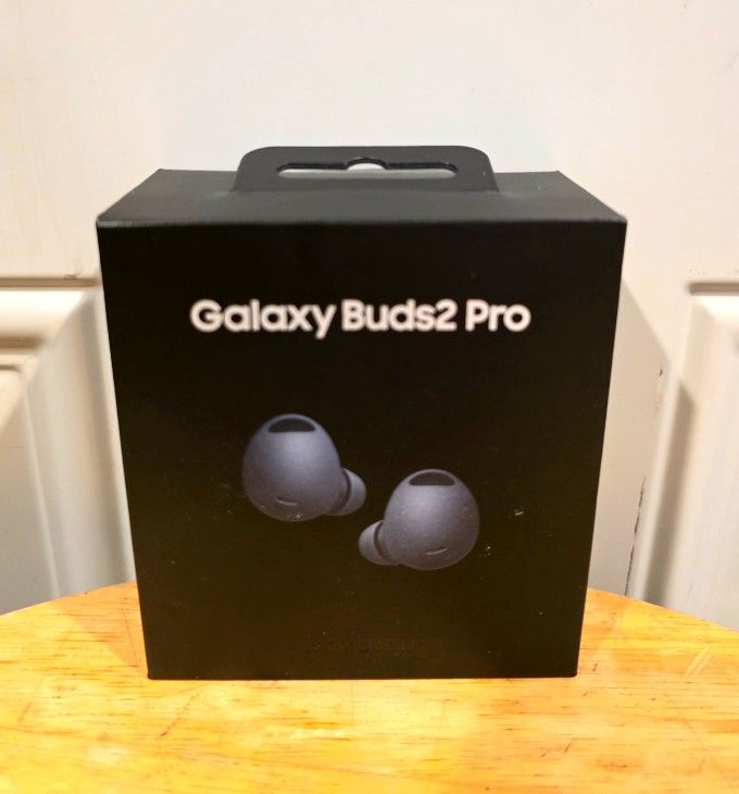 š„Samsung Galaxy Buds 2 Proš„Autentic š„$120