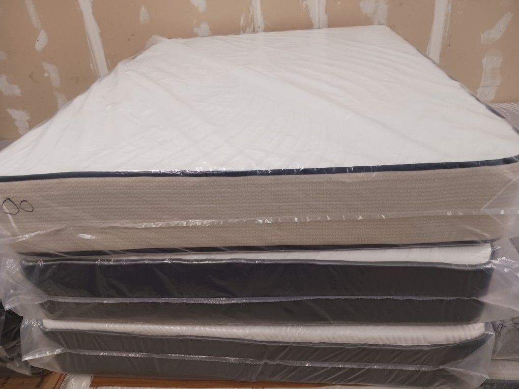 MATTRESS LIQUIDATION 🚨 🚨 🚨 LIQUIDACIÓN DE COLCHONES 