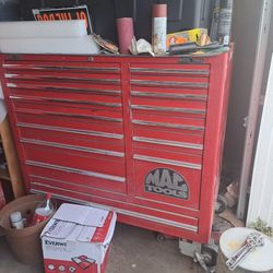 Mac Tools MB1700 Tool Box 