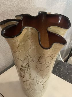 Art Glass Handkerchief Vase