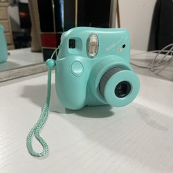 Polaroid Cam