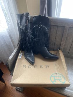 Boots , Women !! Black Fringe Boots!!…