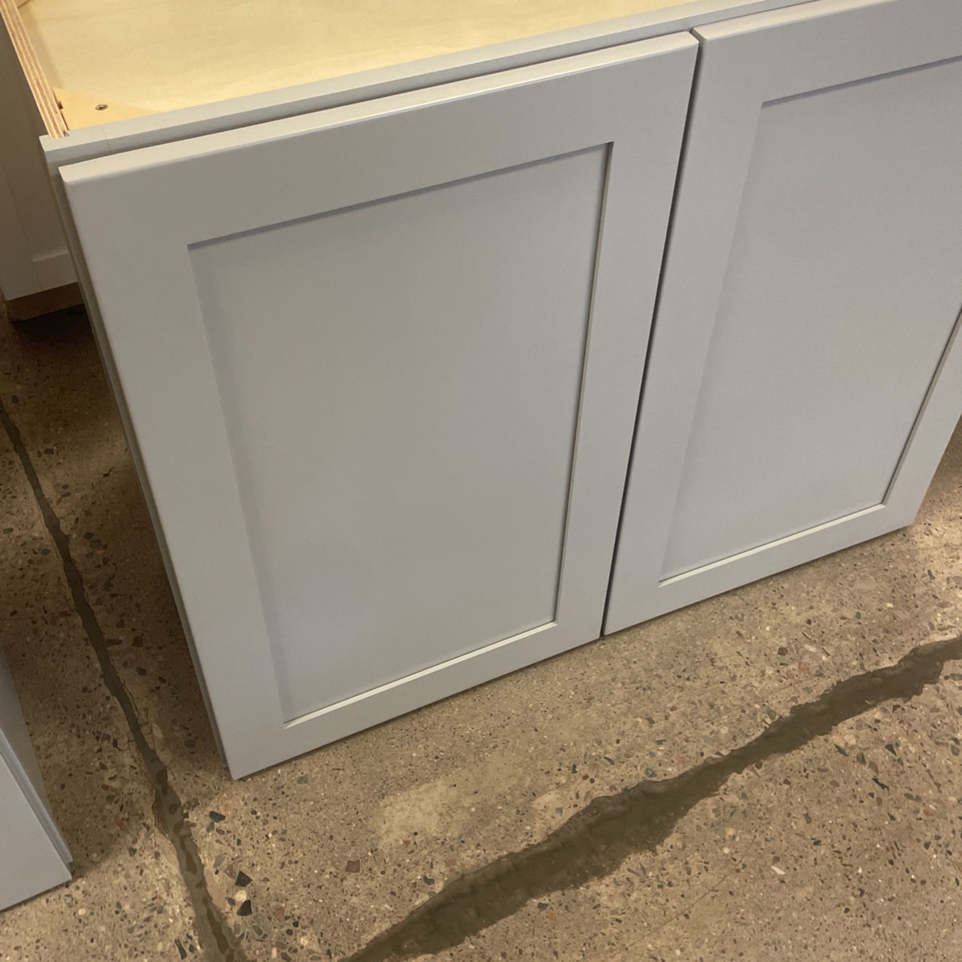 Hampton Bay Avondale Shaker Dove Gray Ready to Assemble Plywood 36 in Wall Cabinet (36 in W x 30 in H x 12 in D)