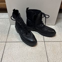 Aldo Boots, Zippered On Sides, Size 10