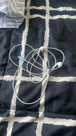 apple wired headphones