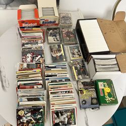 1642 mixed sports cards