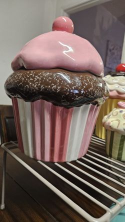 SWEET CUPCAKES SET!!