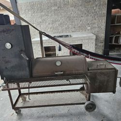 BBQ Smoker