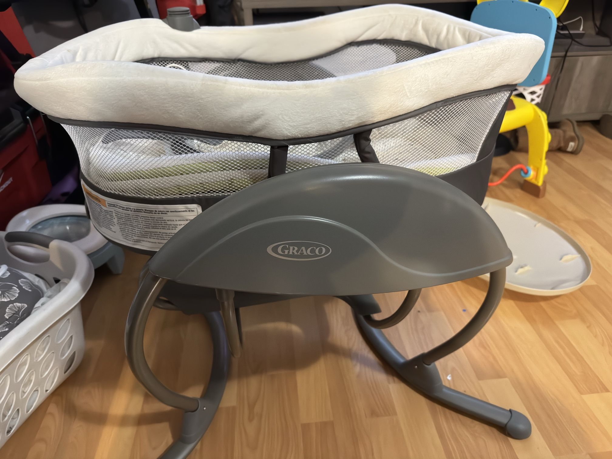 Graco DuoGlider Electric Baby Swing