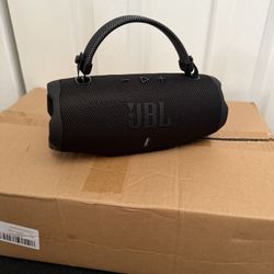JBL charge 6