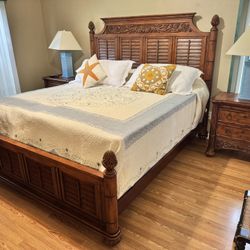 BROYHILL TOMMY BAHAMA TROPICAL STYLE BEDROOM KING BED FRAME DRESSER