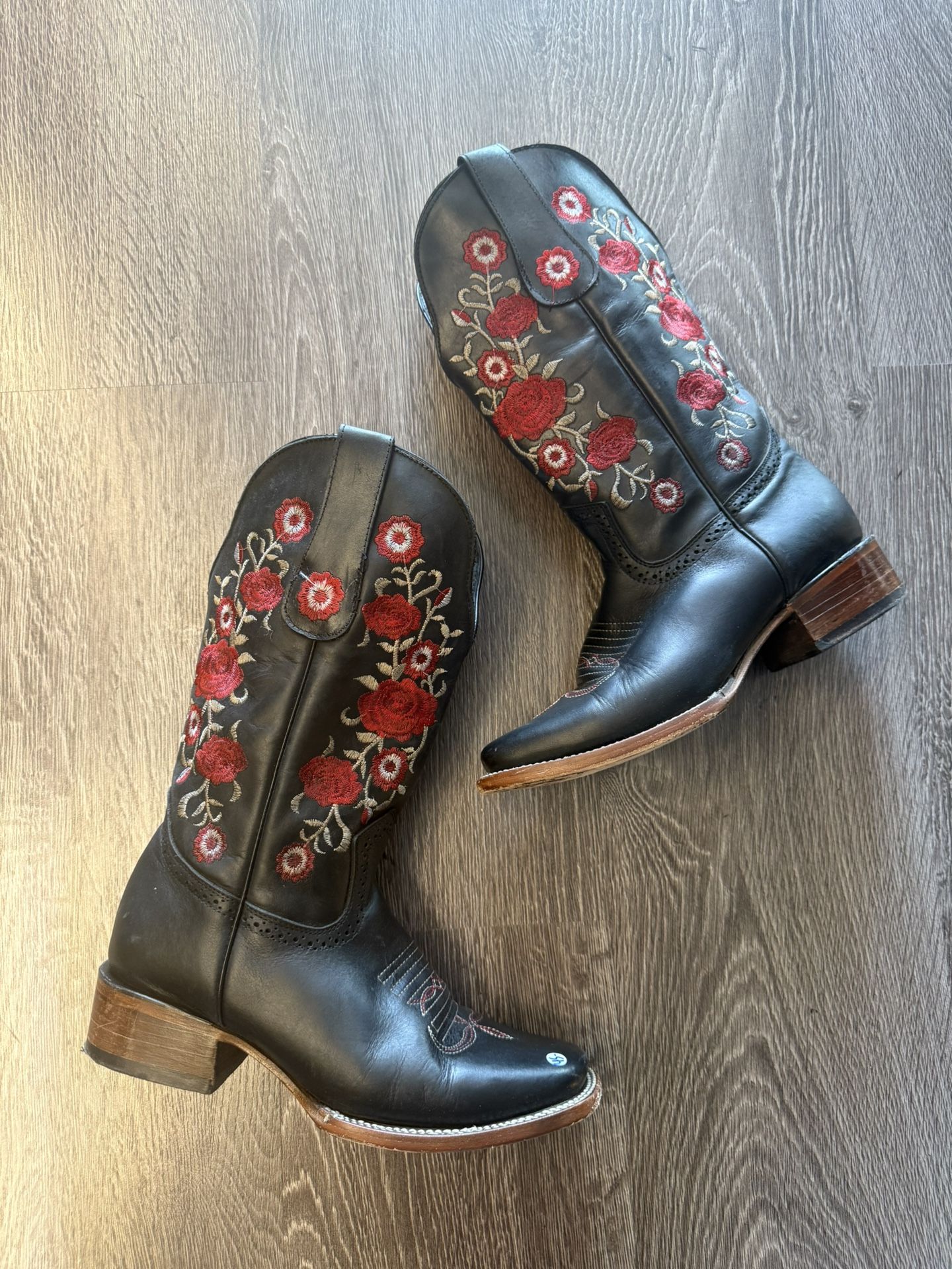 Leather Rose Embroidered Square Tip Boots