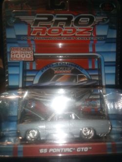 Maisto Pro Rodz '65 Pontiac GTO Diecast