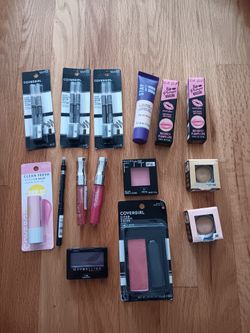 15 For $25 Makeup Bundle 
