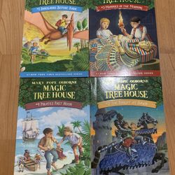 Magic Tree House Bundle of 4 Books $8