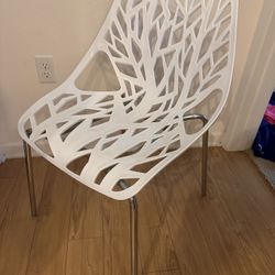 Stylish White Dining Chairs Set Of 4 