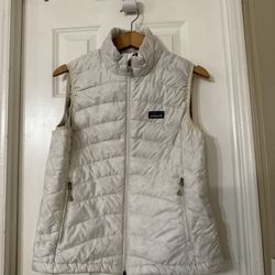 Women’s Patagonia Down Vest Med 