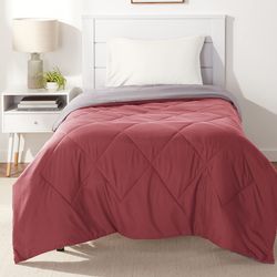 Twin/Twin XL Reversible Comforter Burgundy/Grey