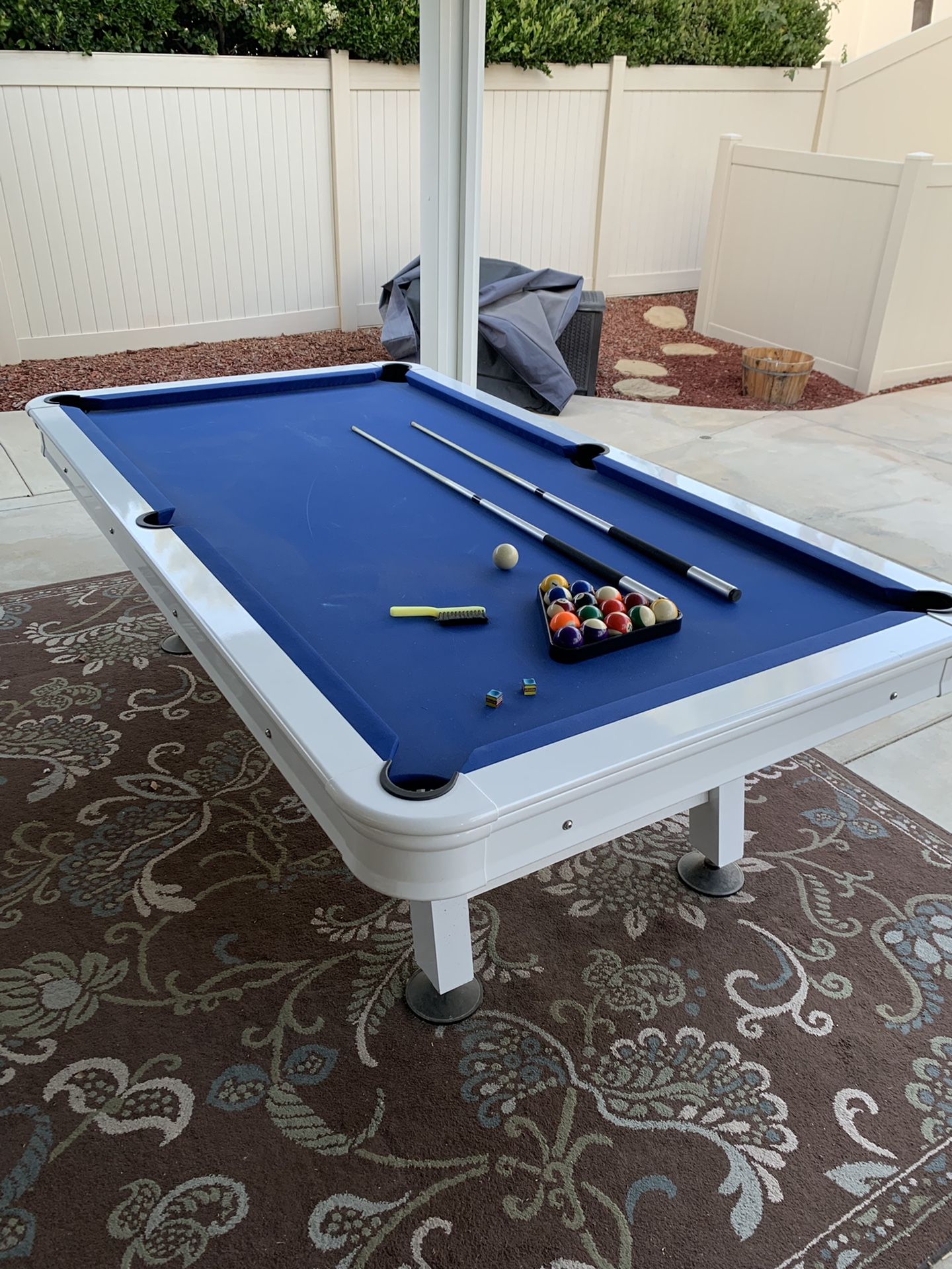 Hathaway Alpine 8ft Outdoor Pool Table