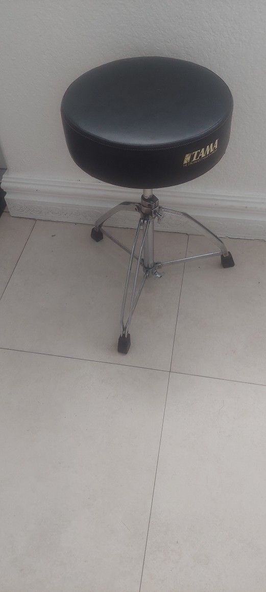 Drum Throne