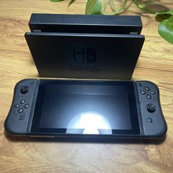 Nintendo Switch + Joy-Cons + Dock — Works Perfectly! 🔥 
