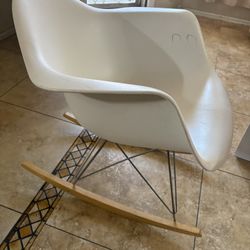 Kids Rocking Chair And Table 
