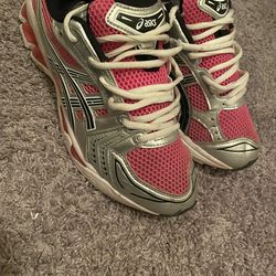 PINK ASICS