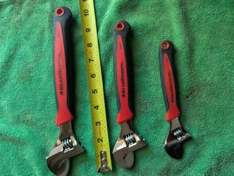 Gearwrench adjustable wrench set