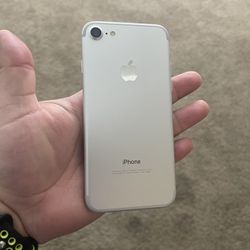 Iphone 7 32gb AT&T Cricket 
