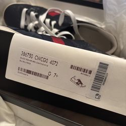 Gucci Sneakers Sz 7 +