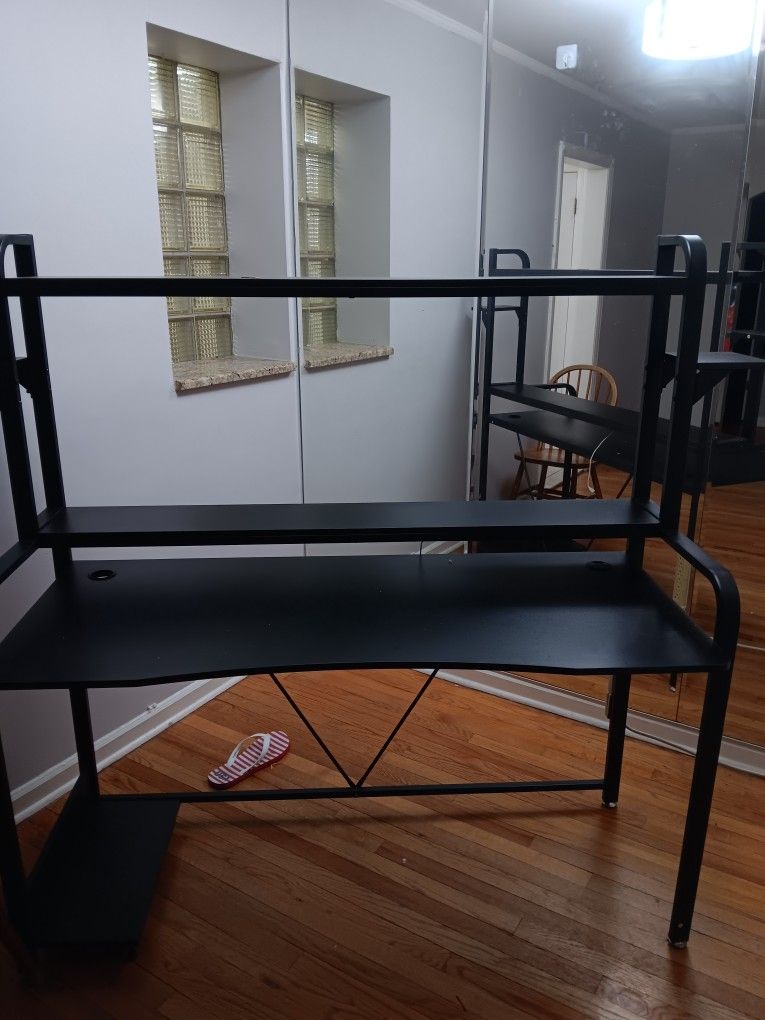 Escritorio En Buenas Condisiones