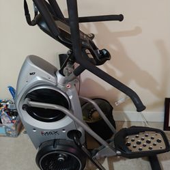 Bowflex Max Trainer M7