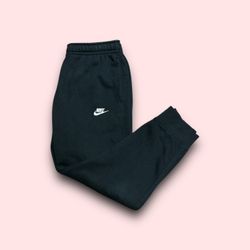 Nike sportswear club fleece tapered sweatpants black men’s medium 