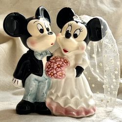 Disney Mickey & Minnie Mouse Wedding Ceramic Figurine Bride & Groom Cake Topper