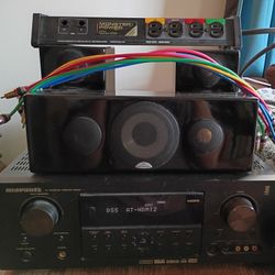 Mint Marantz SR 4002 7.1 Channel 90 Watt AM/FM Stereo Receiv, Speakers & Power Center Bundle